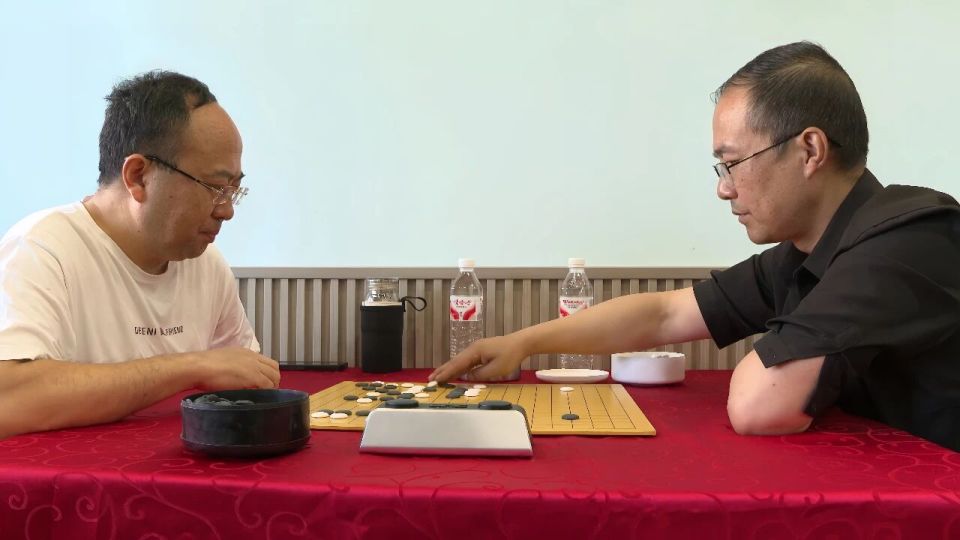 EJ, 育交流搭建, bt