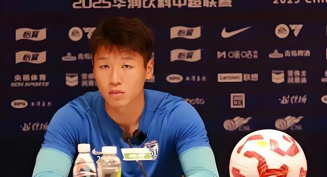 国足, 带带新援黄, 也是非常出 国足, 带带新援黄, 也是非常出