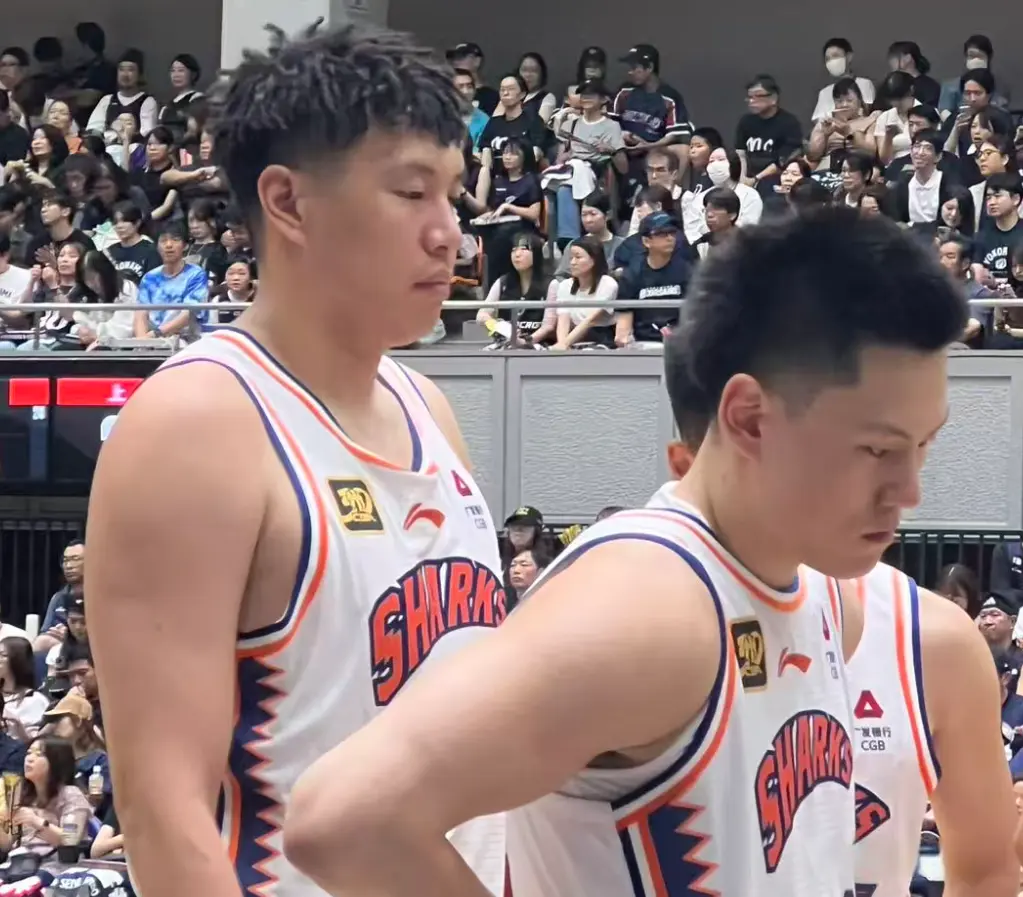 防守端贴身