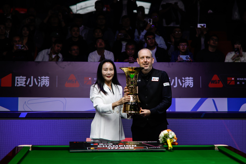 步伐确实不 步伐确实不