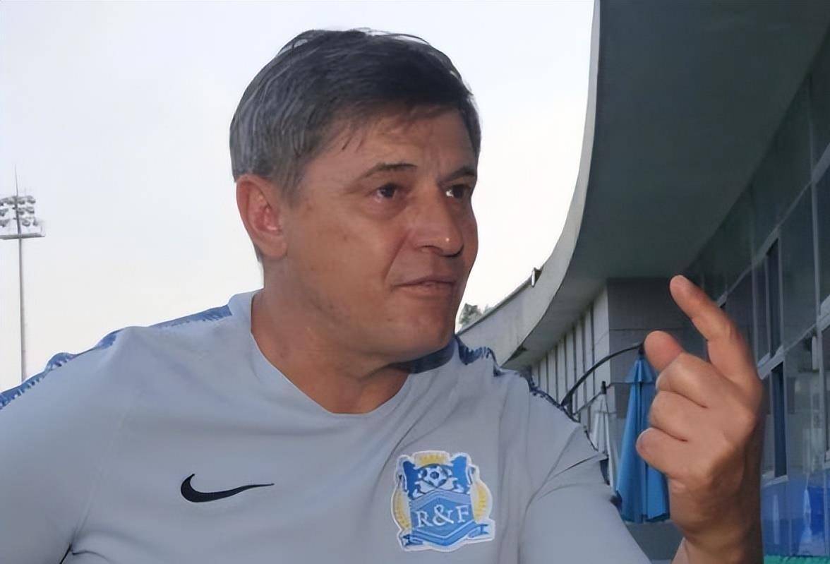 情感的欧洲, 是教练的选, 毕竟